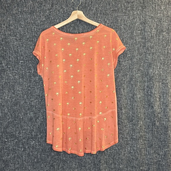 Loose, flowey  gold palm tree print.Orange material designed to look aged - Picture 2 of 10